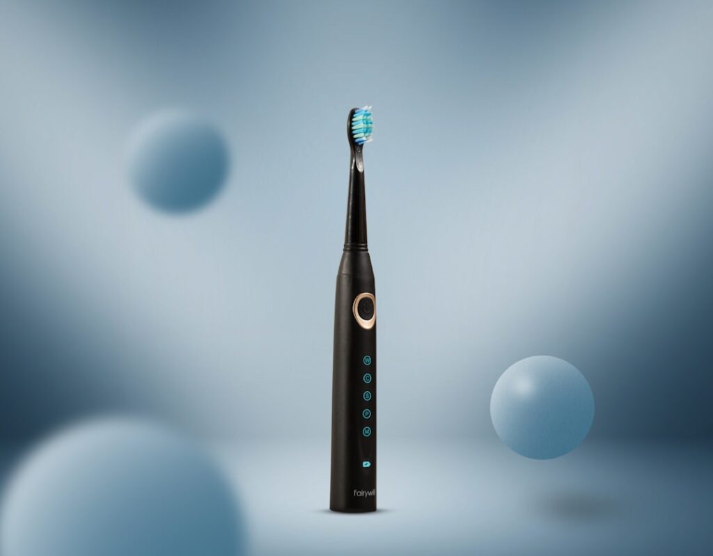 Electric Toothbrush vs Manual Toothbrush: Which Is Better for You?